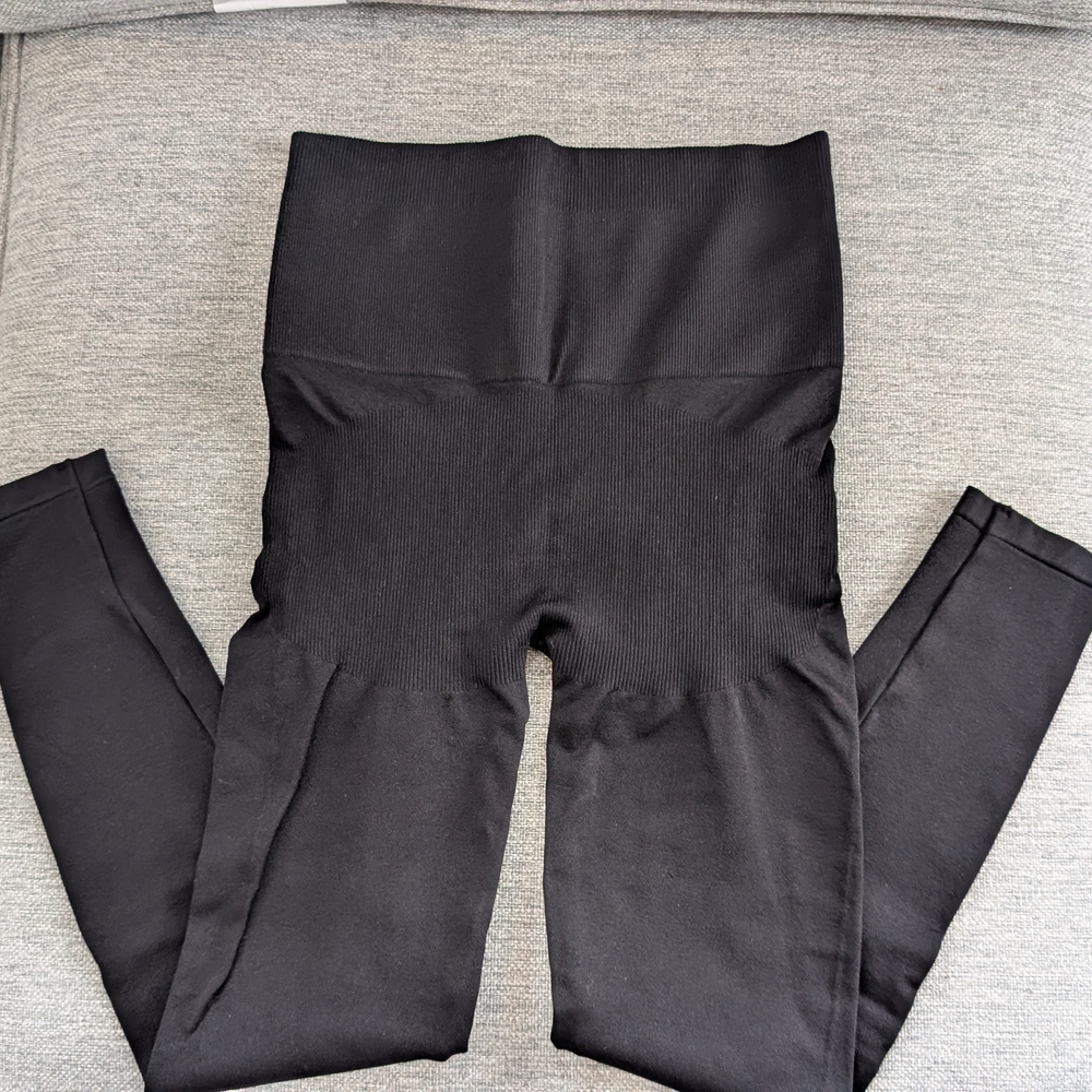 Black High-Waisted Shapewear Leggings